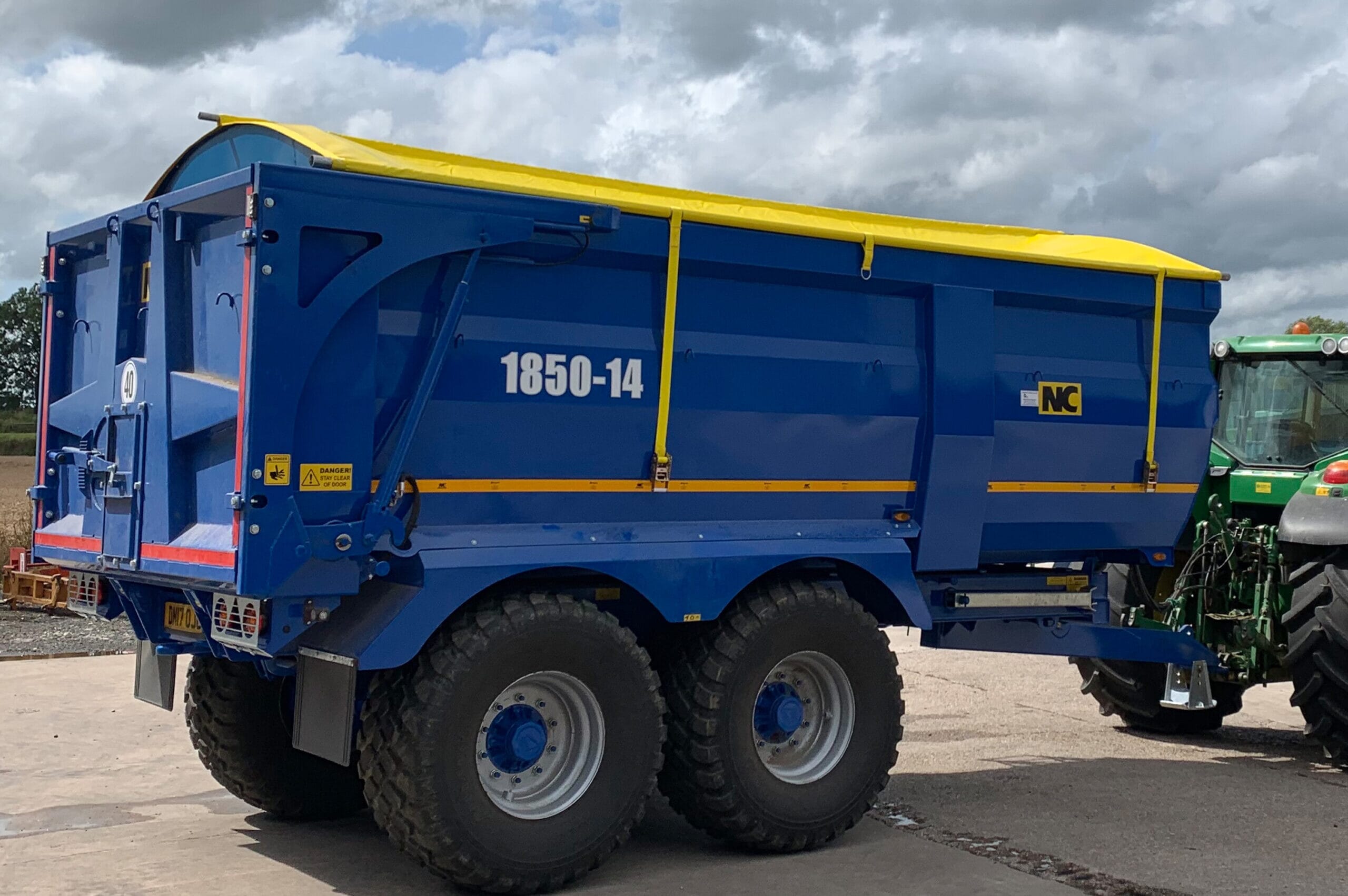 Roll-over-sheet-for-trailer-scaled