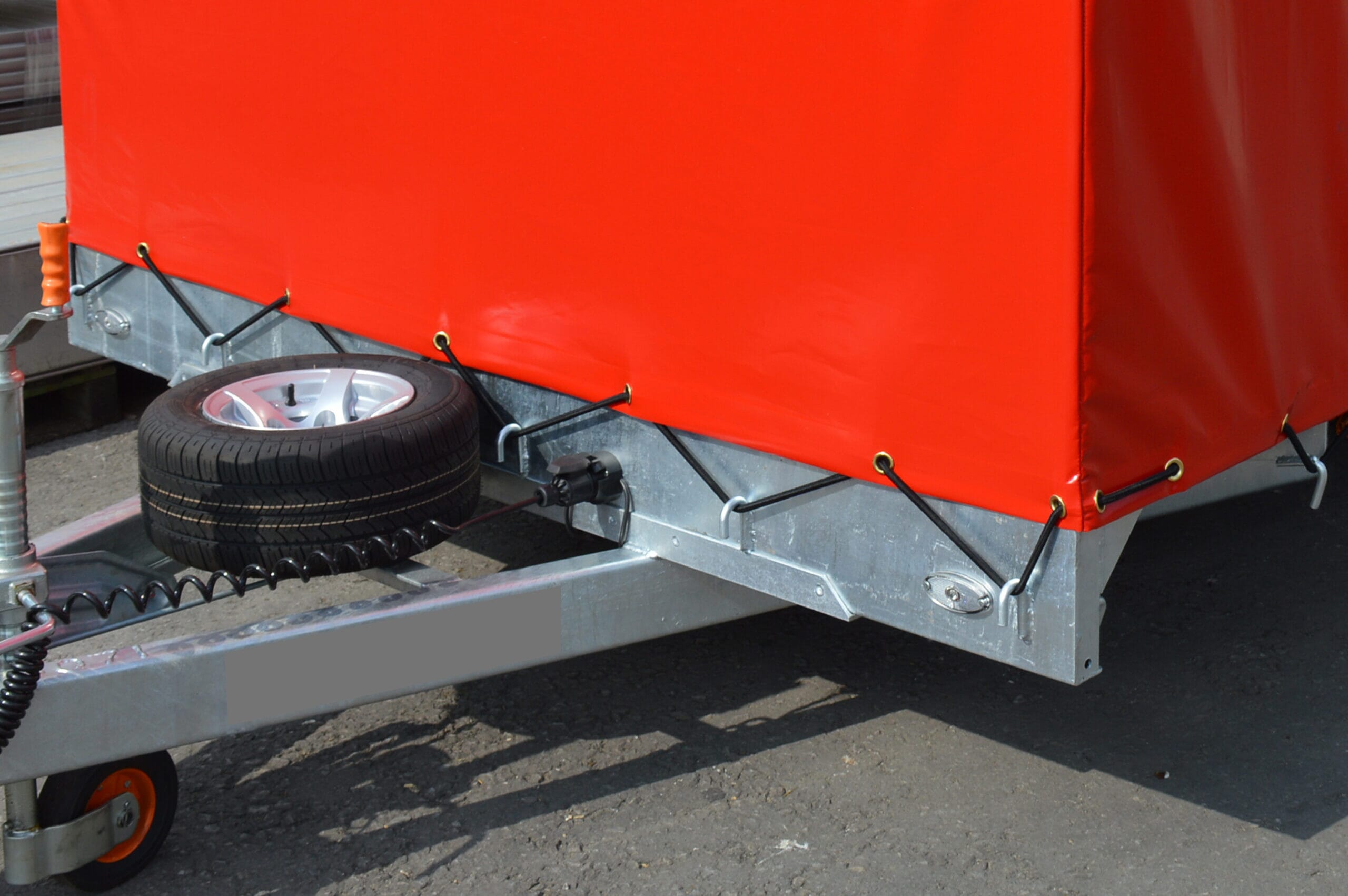 bespoke-trailer-cover-1-scaled