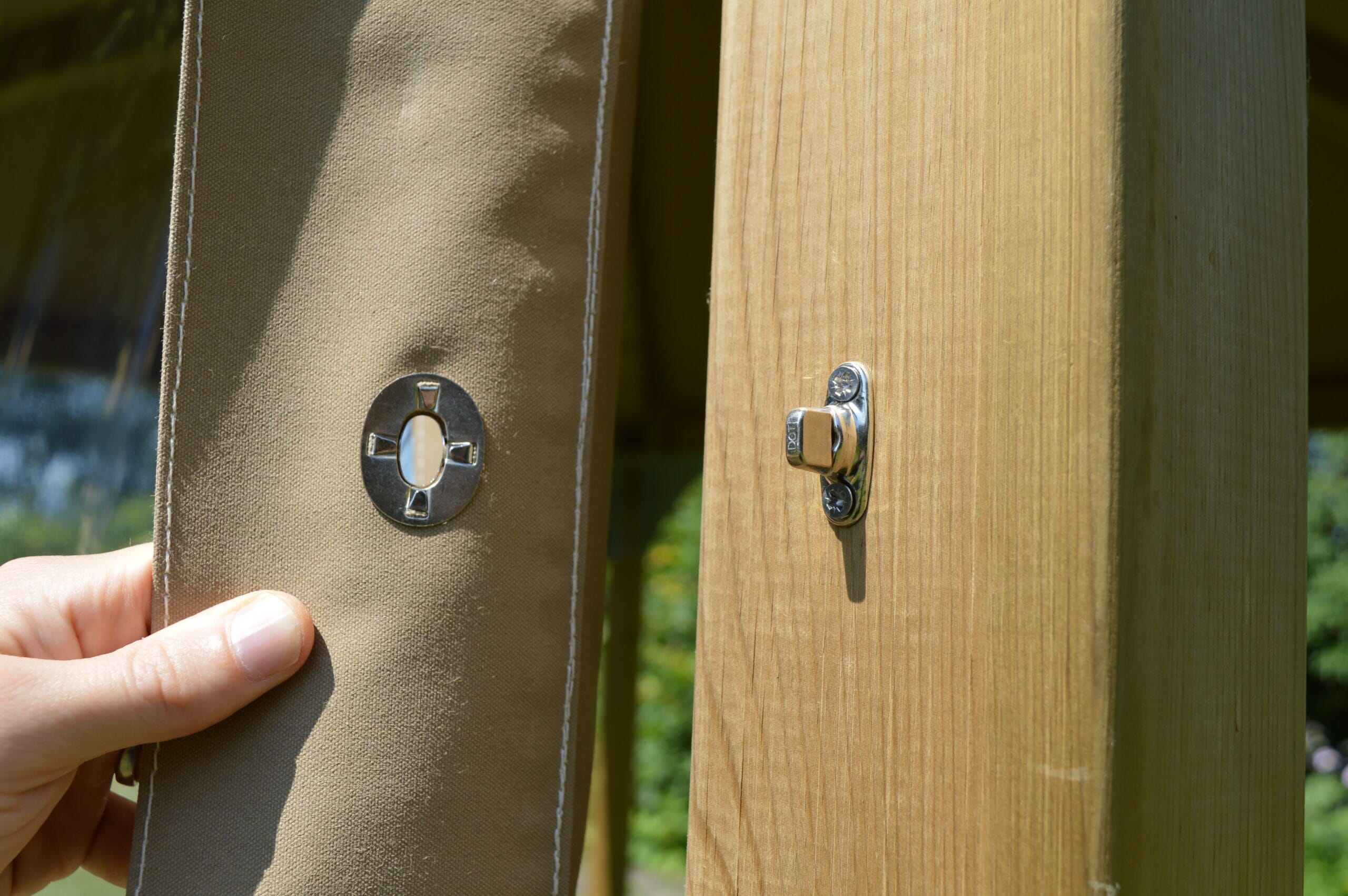 turn-button-banner-scaled