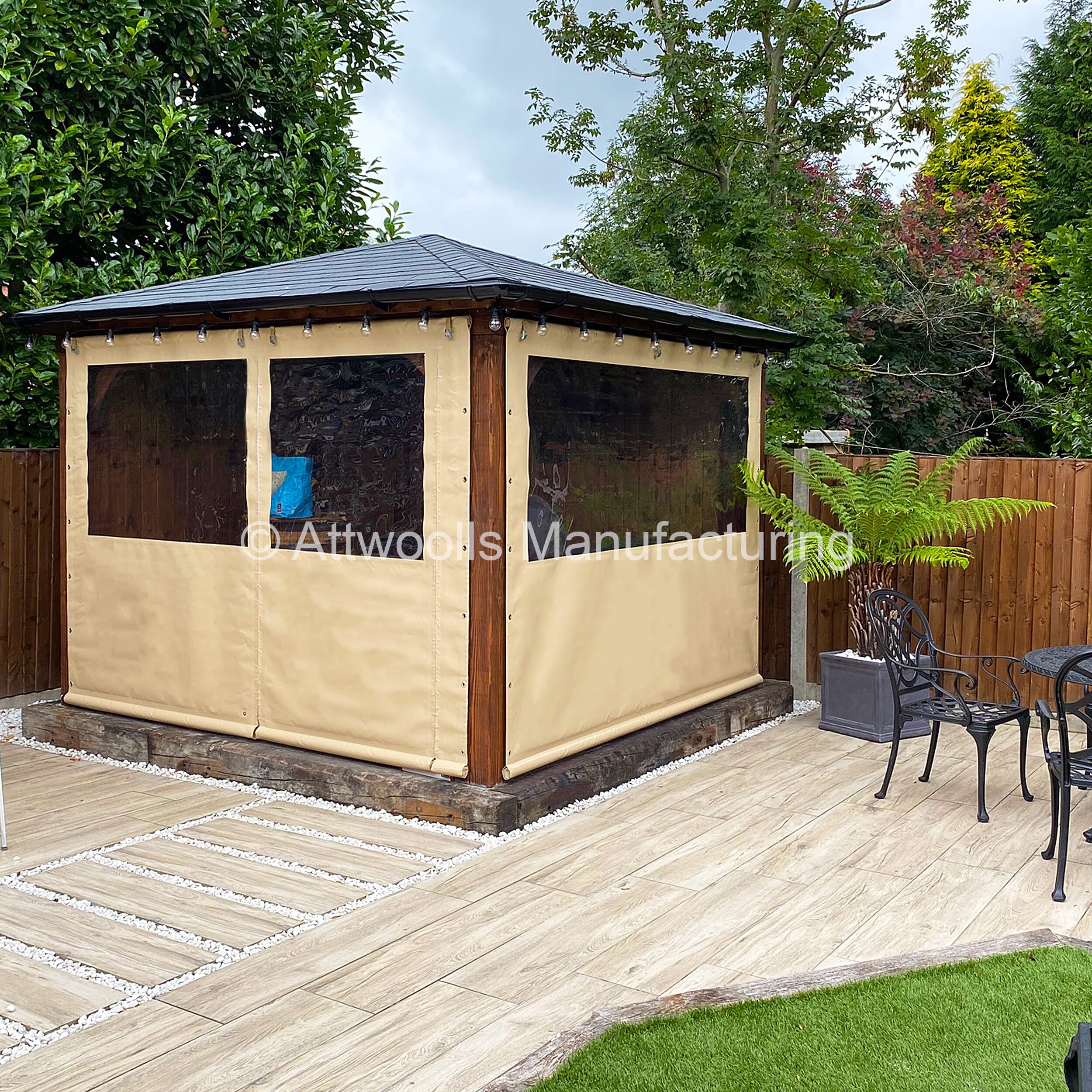 Gazebo-Side-Panels-With-Zip-Door-2