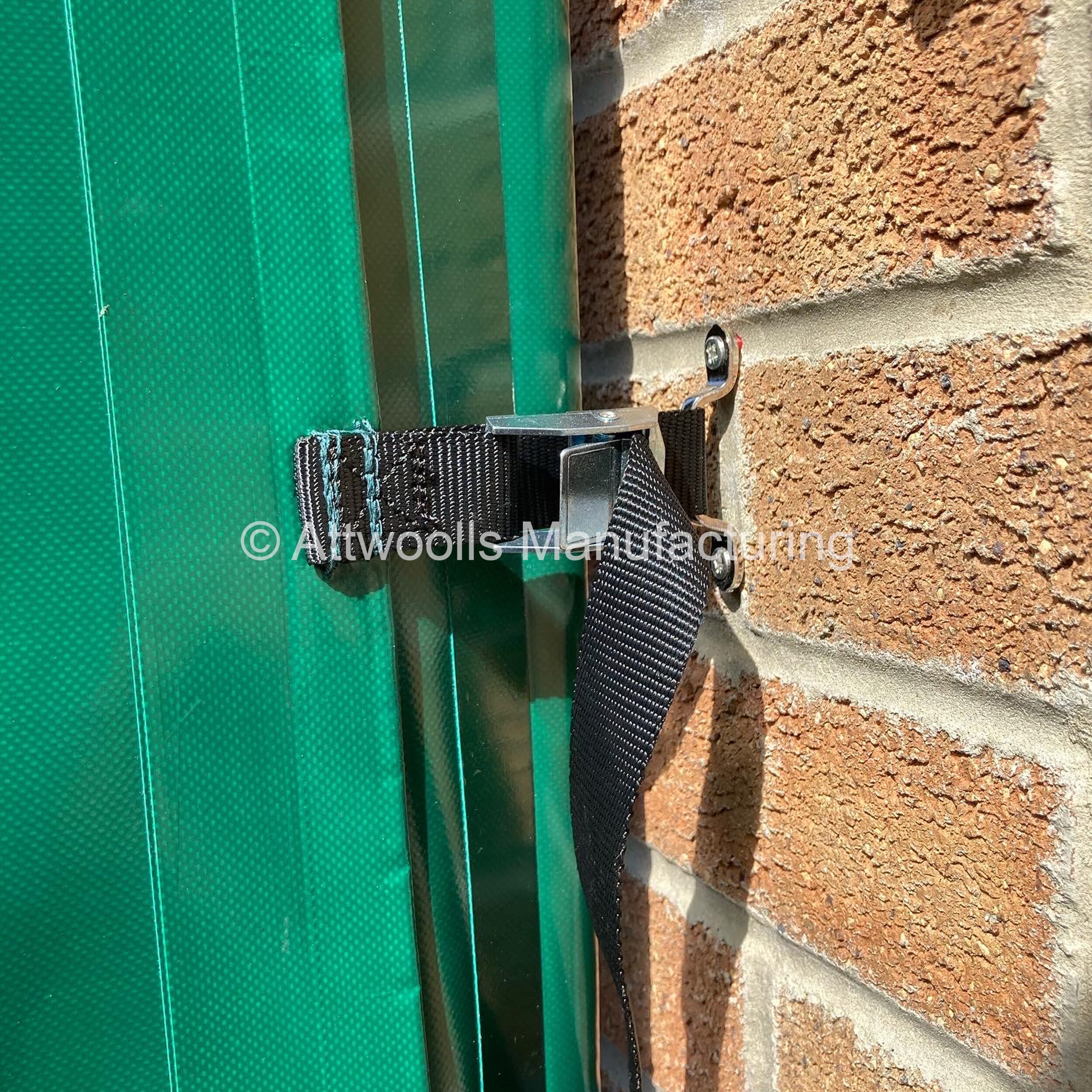 outdoor-waterproof-side-panels-3