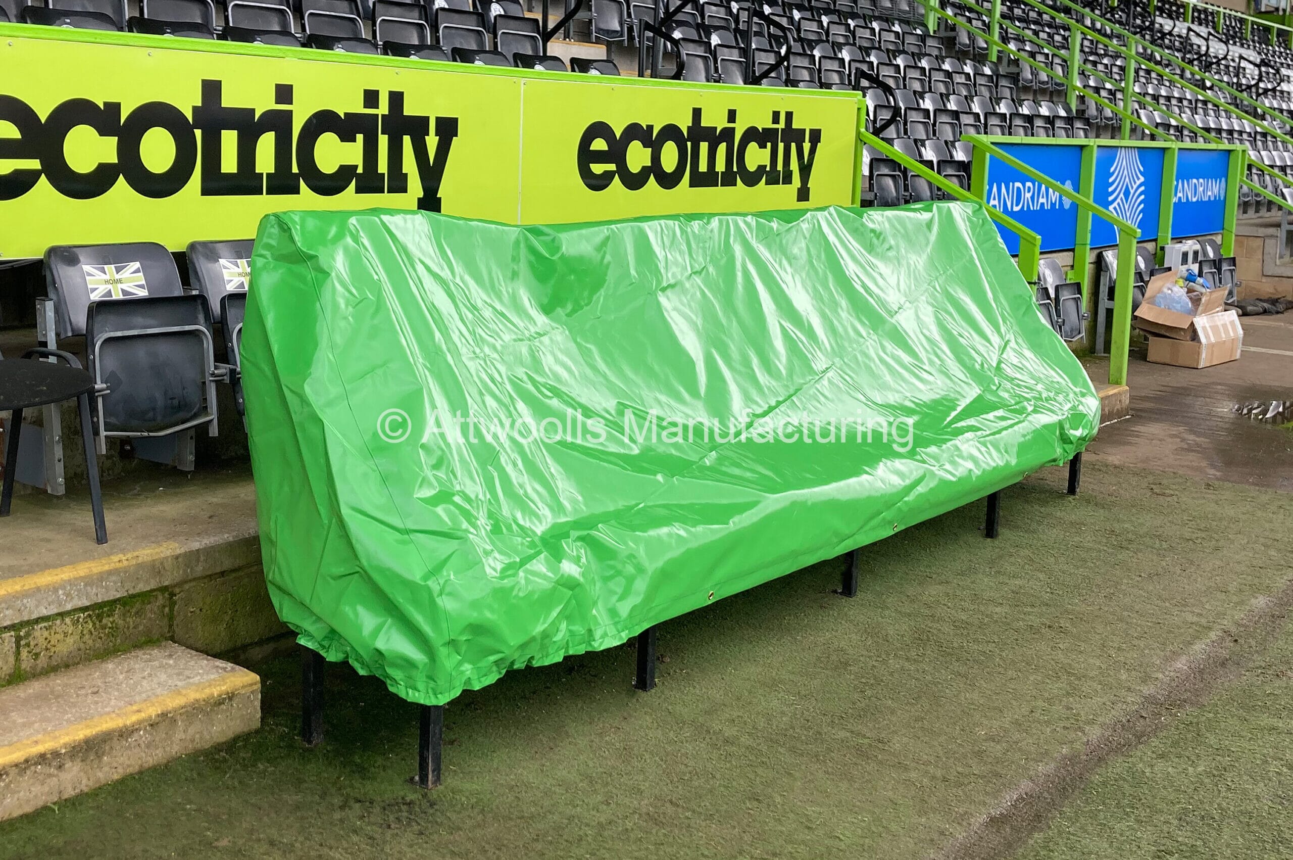 Outdoor-Seat-Covers-1-scaled