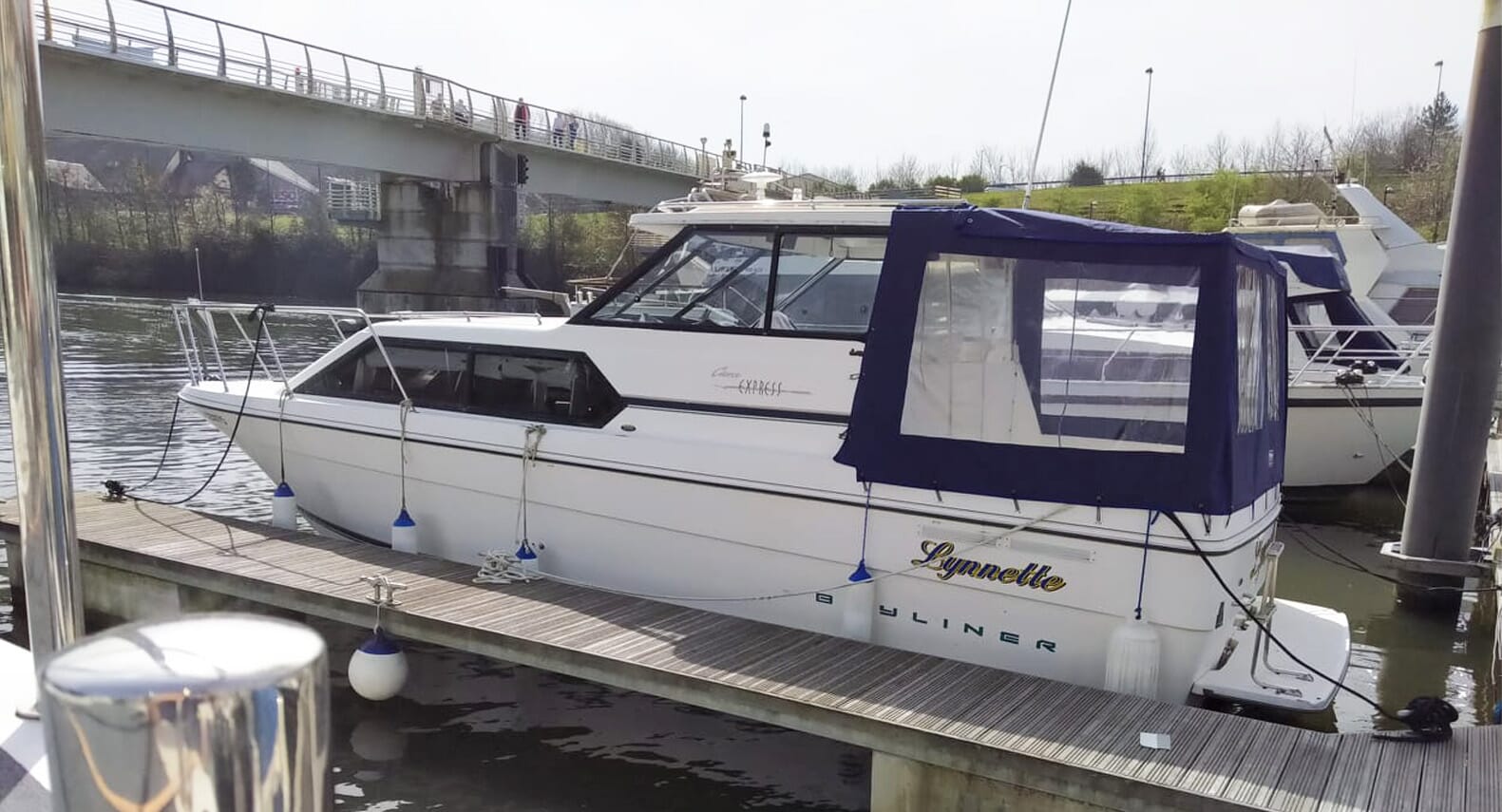 Marine-Boat-Fabric-Banner