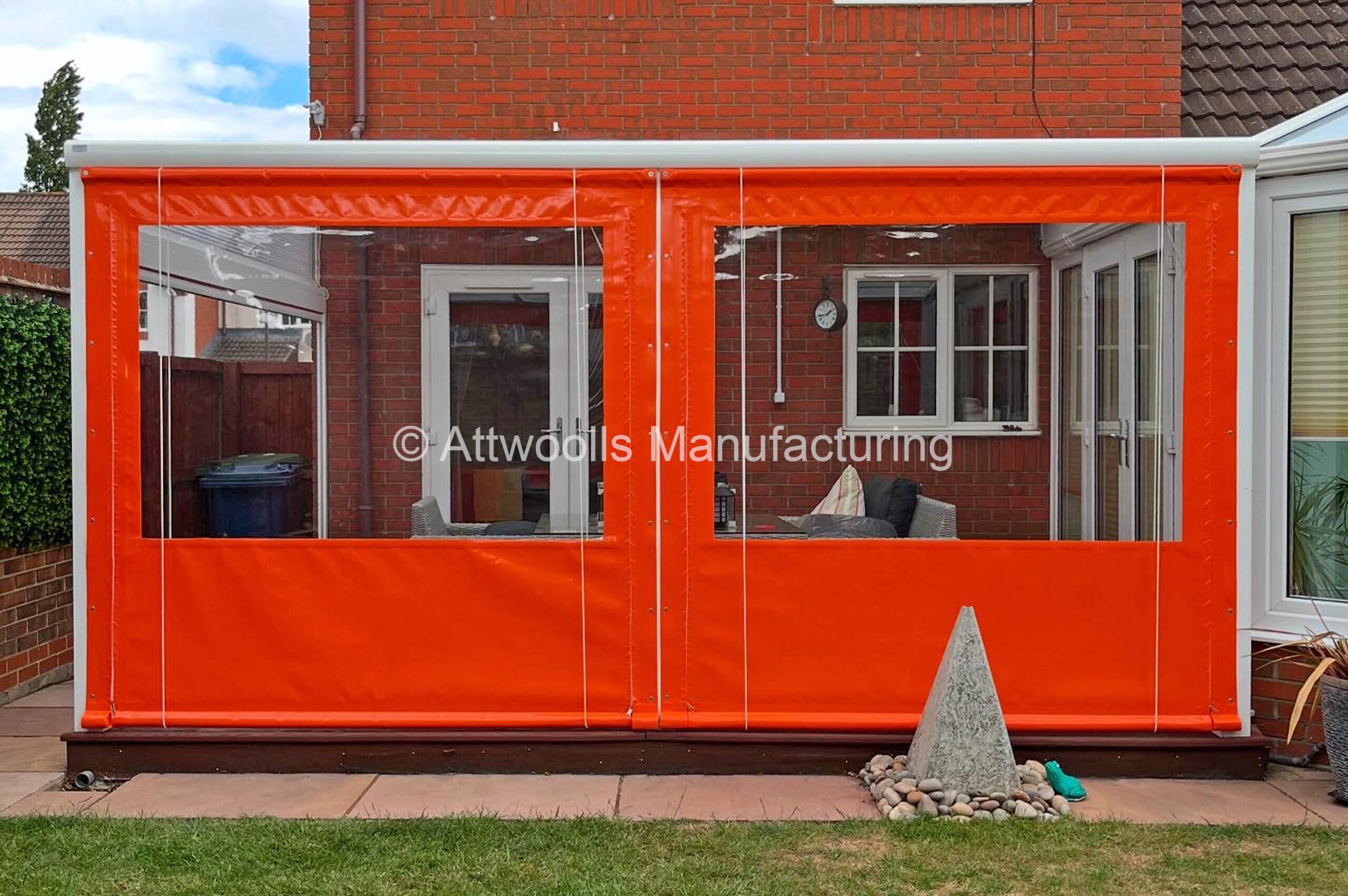 Bespoke-Outdoor-Blinds-1-scaled